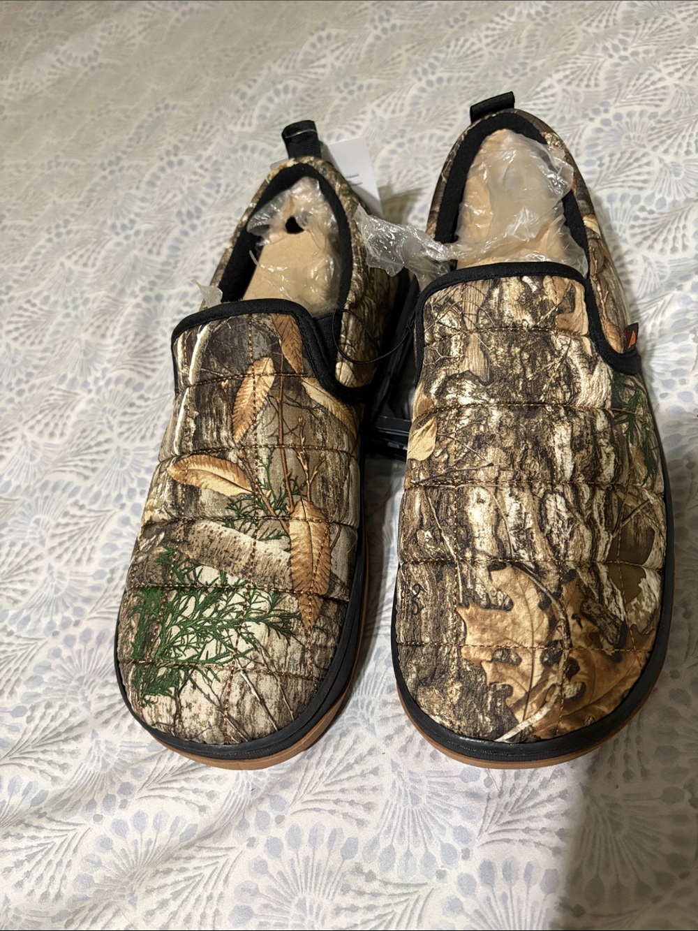 Mens OZARK TRAIL  Camo Slip-On Shoes  Size 11.